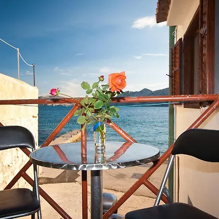 Erste Reihe Zum Meer Baška Exterior foto